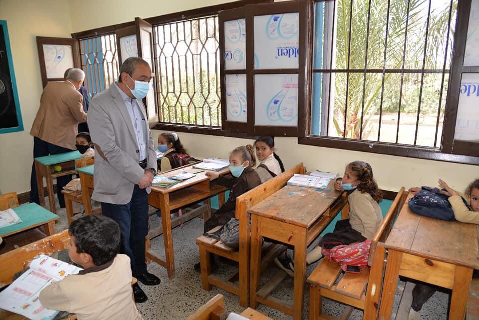 محافظ الإسماعيلية يفتتح مدرسة بلال بن رباح  (3)