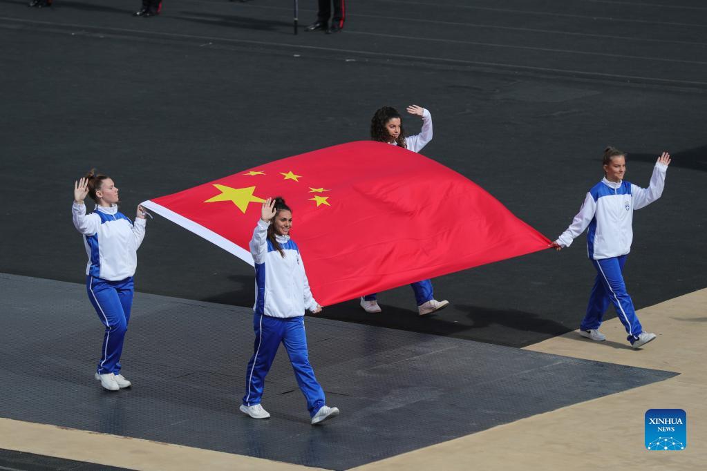 الصين تتسلم شعلة أولمبياد بكين 2022 (7)