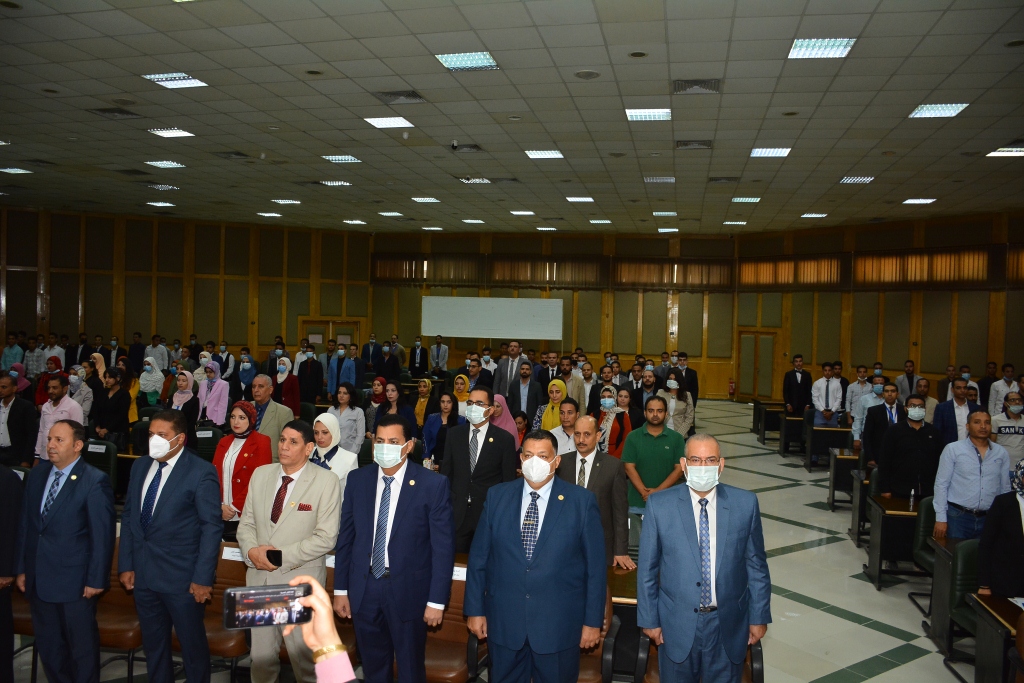 جامعة أسيوط تفتتح الكلية المصرية الألمانية للتكنولوجيا (6)