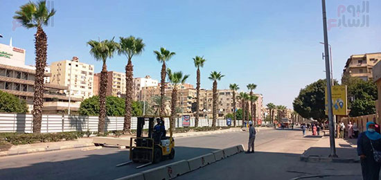غلق حركة المرو أمام السيارات فى شارع الهرم (4)