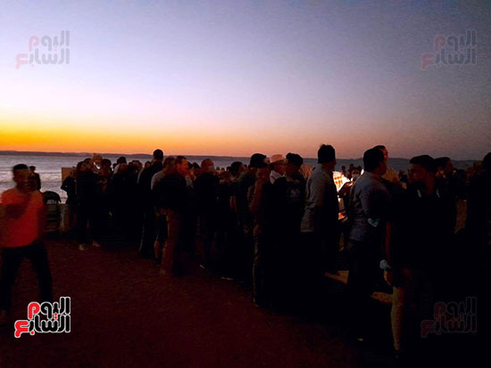 توافد السياح على معبد أبوسمبل لحضور تعامد الشمس (3)