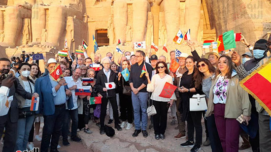 تعامد الشمس على وجه الملك رمسيس (18)