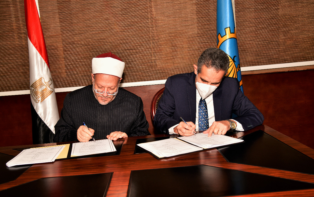 توقيع عقد إقامة فرع لدار الافتاء المصرية بالغربية