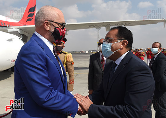 رئيس الوزراء مصطفى مدبولى  (1)