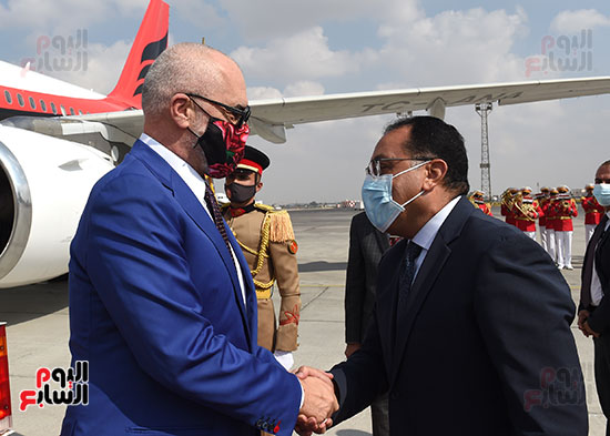 رئيس الوزراء مصطفى مدبولى  (2)