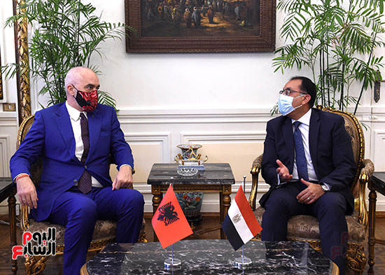 رئيس الوزراء مصطفى مدبولى و إيدي راما رئيس وزراء ألبانيا  (4)