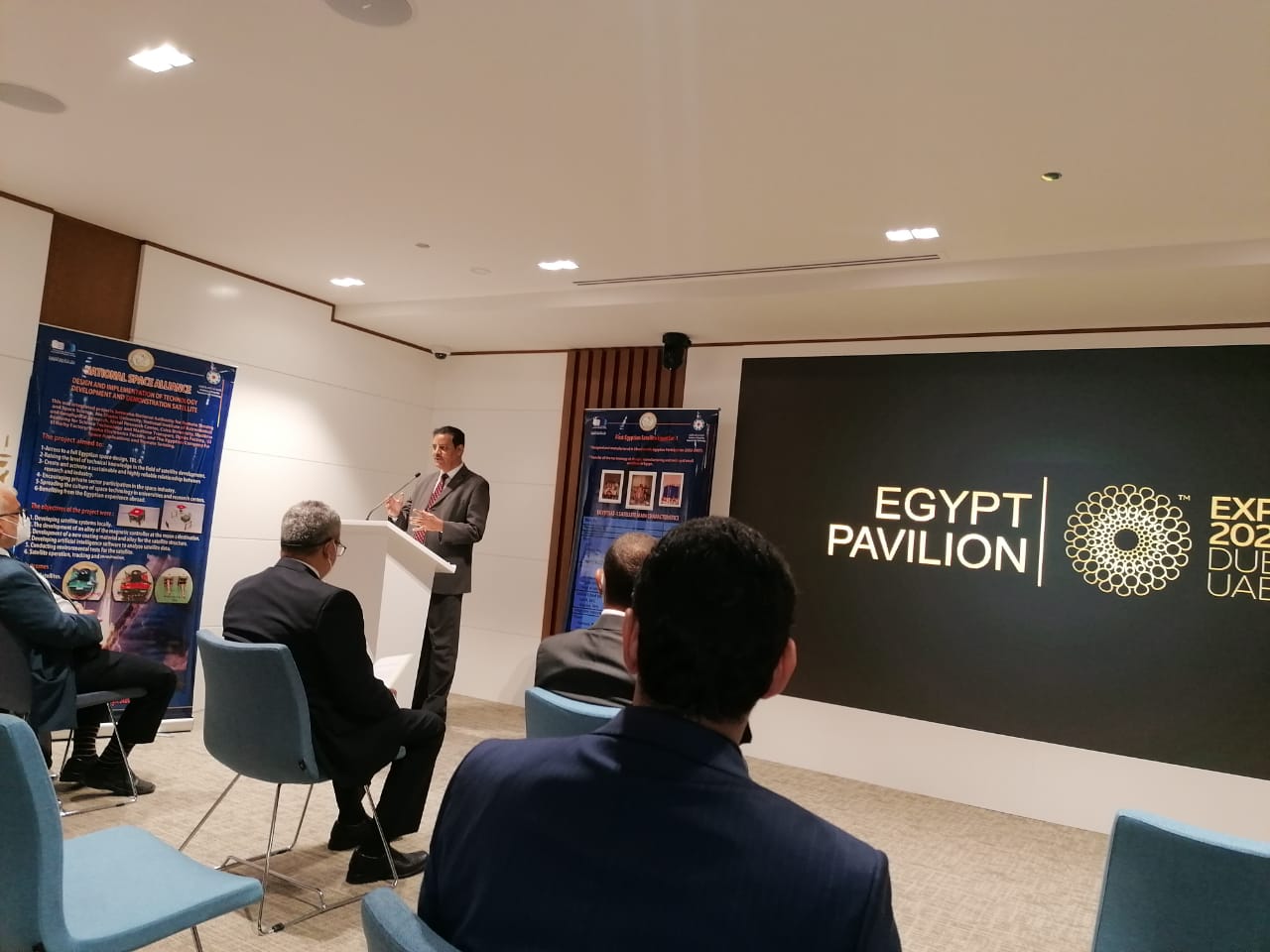 وفد التعليم العالى بمعرض إكسبو دبى 2020 (3)