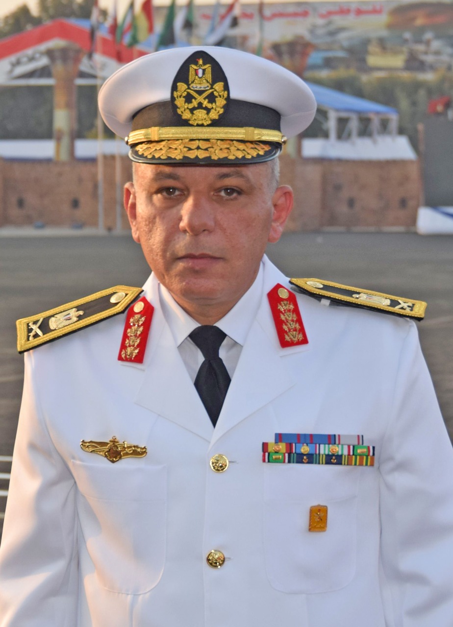 لواء بحري أركان حرب محمود عادل فوزي مدير الكلية البحرية