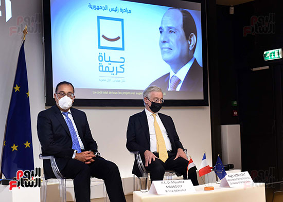 لقاء رئيس الوزراء مع ممثلى 90 شركة  فرنسي (10)