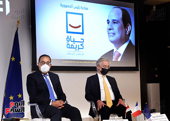 لقاء رئيس الوزراء مع ممثلى 90 شركة  فرنسي (8)