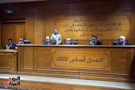 محاكمة 12 متهما بقضية خلية داعش العجوزة  (2)