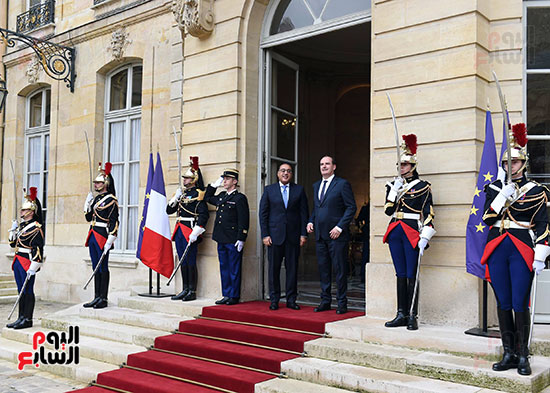 مصطفى مدبولى، رئيس مجلس الوزراء وجون كاستيكس، رئيس وزراء فرنسا (4)