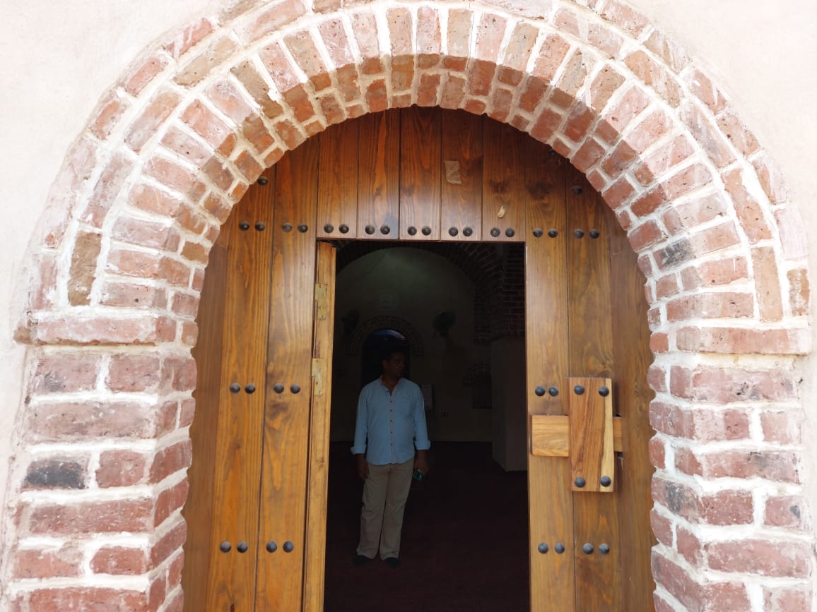 بوابة ومدخل كنيسة العذراء مريم بالدير بعد التطوير