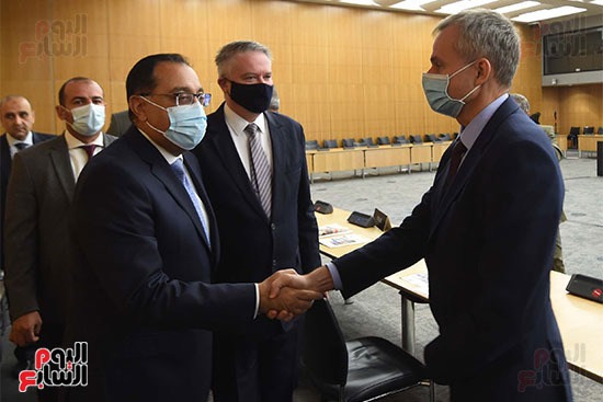 الدكتور مصطفى مدبولى رئيس الوزراء (8)