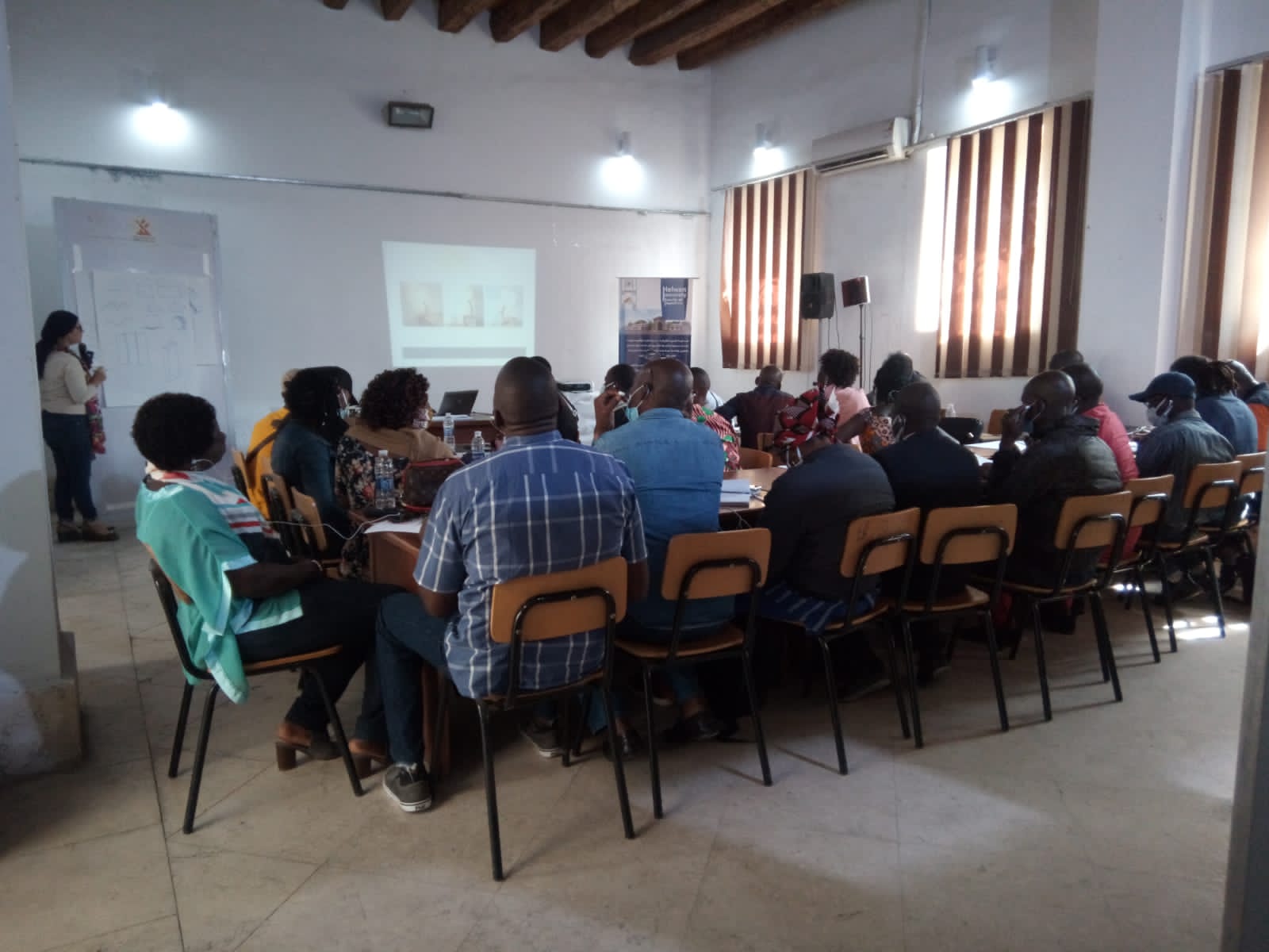 جانب من الدورة جانب من الدورة