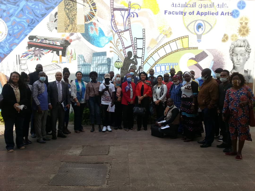 فنون تطبيقية حلوان تنظم دورة تدريبية عن فن ابتكار الصناعات الخشبية والأثاث فنون تطبيقية حلوان تنظم دورة تدريبية عن فن ابتكار الصناعات الخشبية والأثاث