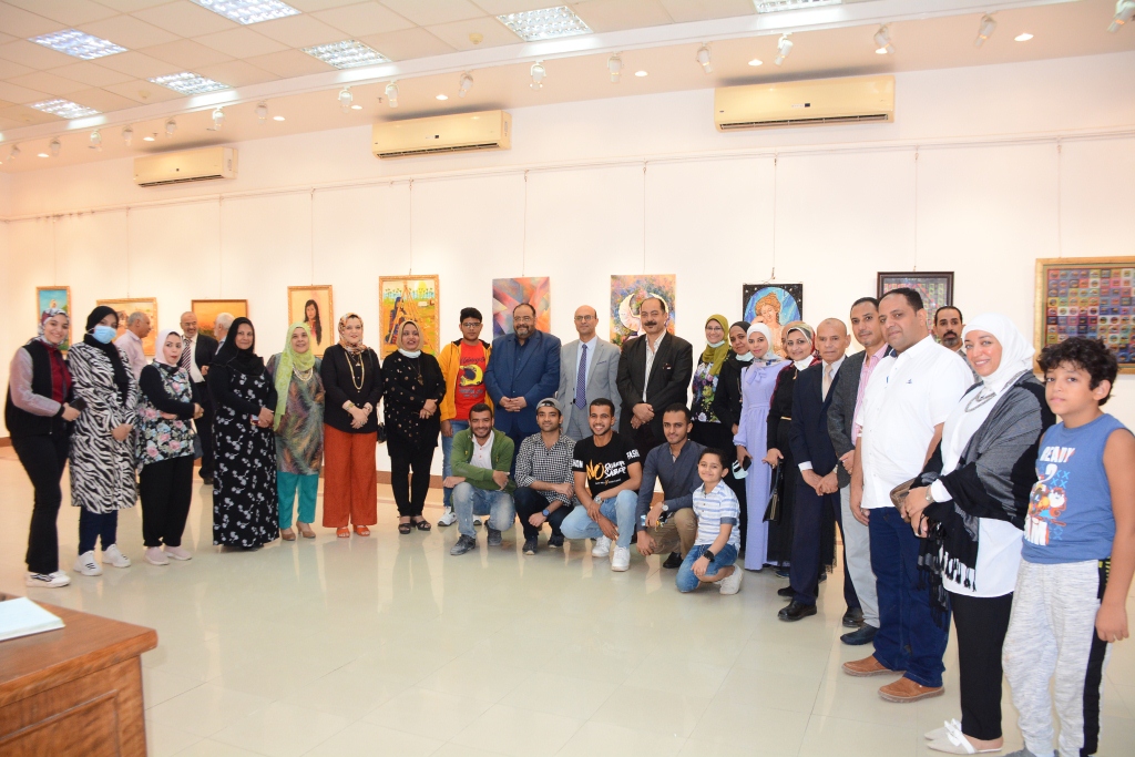 افتتاح  معرض فنانى أسيوط بقصر الثقافة