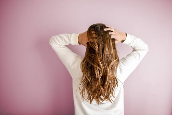 وصفات طبيعية لعلاج تساقط الشعر