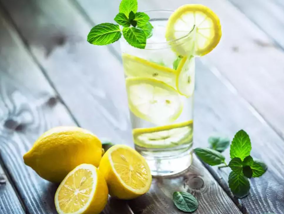 ماء الليمون وتاثيره على الكرياتينين