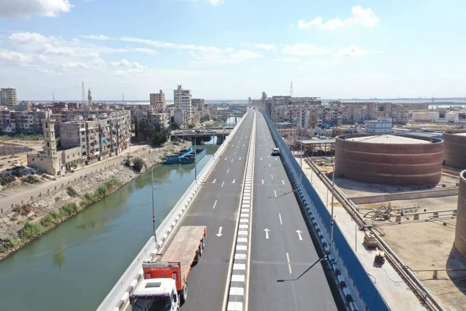 .محور 54 لميناء الإسكندرية لتسهيل حركة الشاحنات ونقليل التكدس المرورى (5)