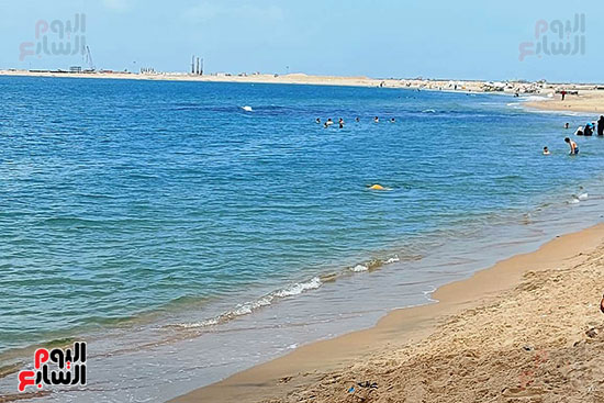 شاطئ الإسكندرية (4)