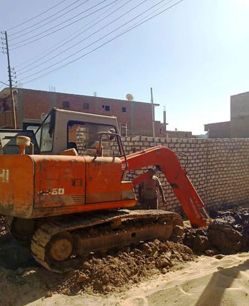 يسير العمل على مدار اليوم لتطوير الريف المصرى بقري ونجوع محافظة أسوان