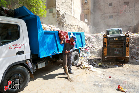 رفع الاشغالات والقمامة في منطقة السيدة زينب  (11)