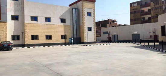 63976-مبنى-العيادات