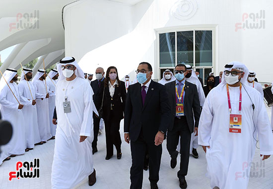 رئيس الوزراء يزور جناح دولة الإمارات فى معرض إكسبو (8)