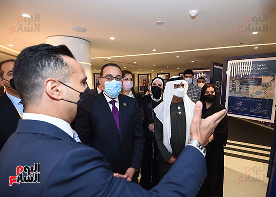 رئيس الوزراء يتفقد الجناح المصري المشارك في معرض إكسبو 2020 دبي   (29)