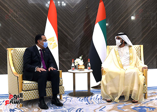 جلسة مباحثات ومناقشات بين رئيس الوزراء وحاكم دبي