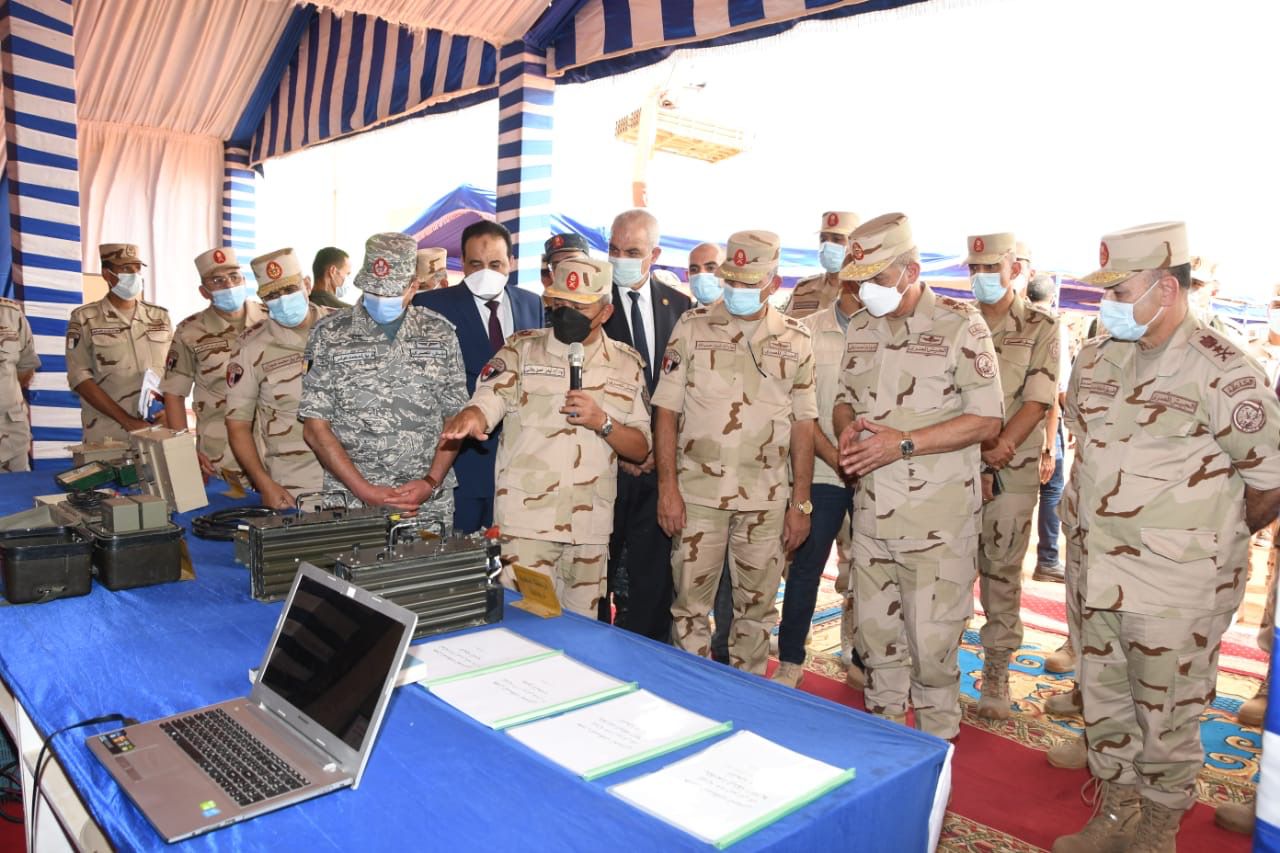 البيان العملى (مجد-16) الذى تنفذه عناصر من إدارة المدفعية بالذخيرة الحية (4)