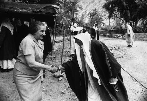 جولدا مائير(3 مايو 1898 - 8 ديسمبر 1978م) فى عام 1968 - قبل مؤتمر الحسنة فى 31 اكتوبر 1968 لتدويل سيناء
