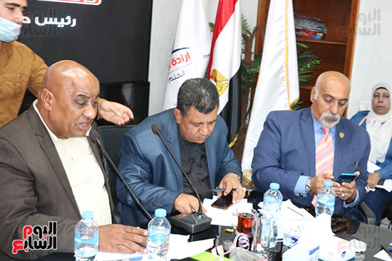 اجتماع-أمانات-العمال-بالأحزاب-السياسية-المصرية-(22)