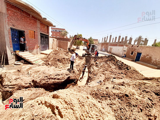 مشروعات-الصرف-الصحى-فى-قرى-أقليت-بمحافظة-أسوان-(8)