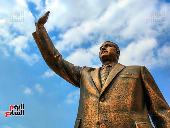 تمثال الزعيم جمال عبد الناصر