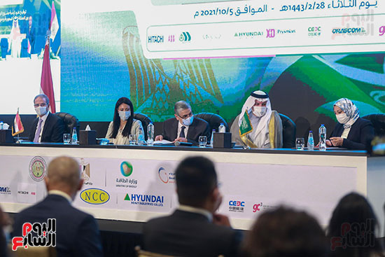 توقيع عقود ترسيه مشروع الربط الكهربائى (2)