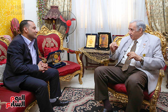 الزميل زكى القاضى ولقاء مع اللواء نبيل أبو النجا الزميل زكى القاضى ولقاء مع اللواء نبيل أبو النجا