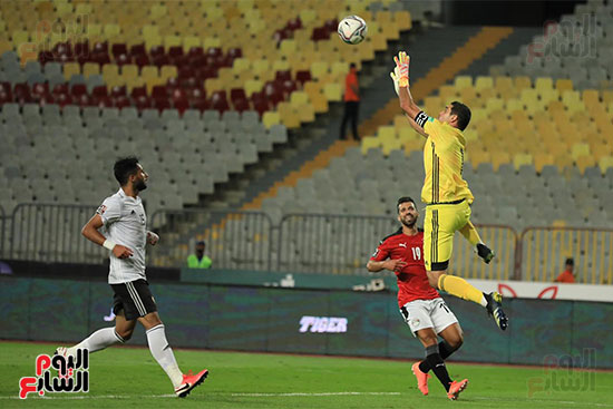 مباراة منتخب مصر وليبيا فى التصفيات المؤهله لكأس العالم (47)