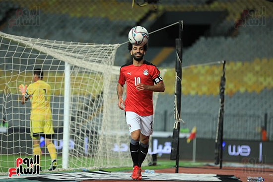مباراة منتخب مصر وليبيا فى التصفيات المؤهله لكأس العالم (26)