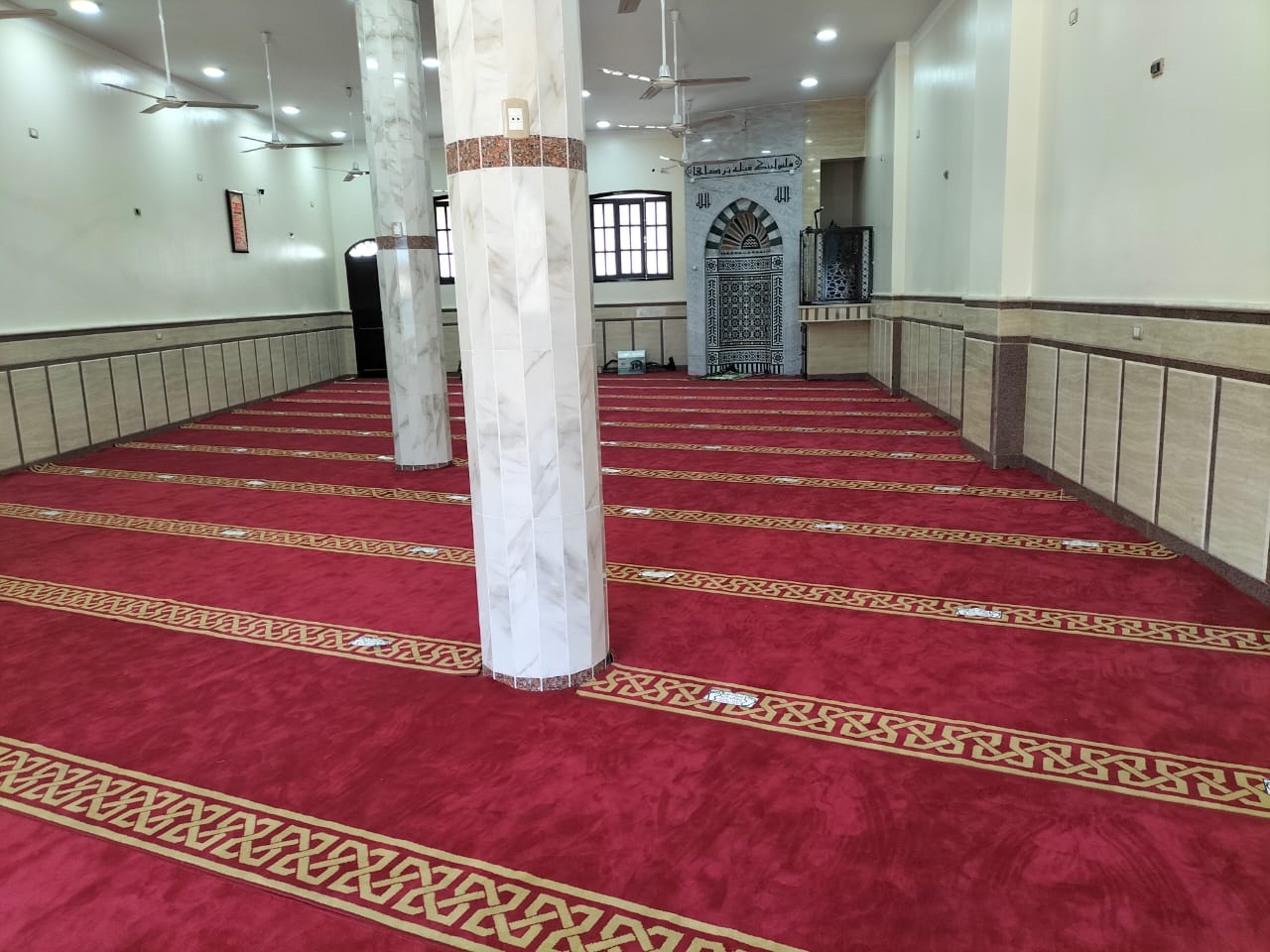 تجهيزات مسجد الحاج حسيب إبراهيم بقرية الأقالته قبل الإفتتاح