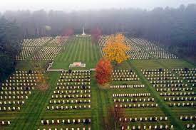 مقبرة تضم قتلي الحرب العالمية
