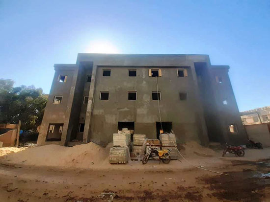 مدينة-إسنا-تستكمل-العمل-فى-مجمع-الخدمات-بقرية-النمسا مدينة-إسنا-تستكمل-العمل-فى-مجمع-الخدمات-بقرية-النمسا