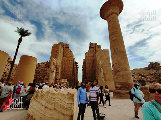 الوفود