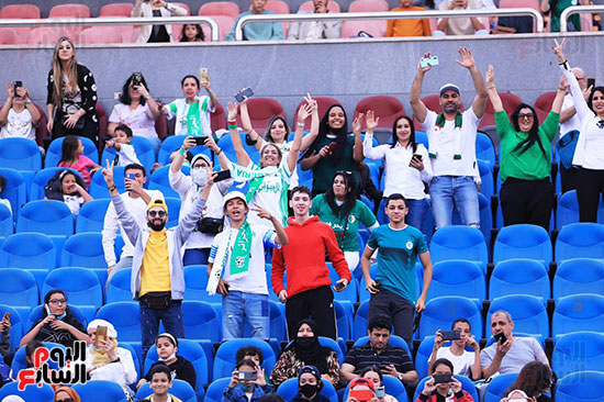 جماهير منتخب الجزائر في ستاد القاهرة (7)