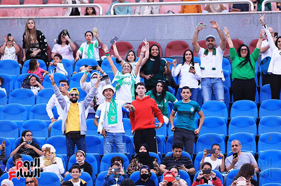 جماهير منتخب الجزائر في ستاد القاهرة (6)