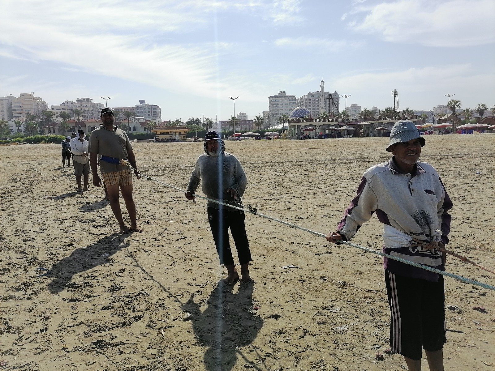 الصيادون في بحر بورسعيد اليوم