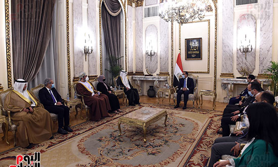 رئيس الوزراء يستقبل أعضاء المجلس التنفيذي للمنظمة العربية للتنمية الإدارية  (7)
