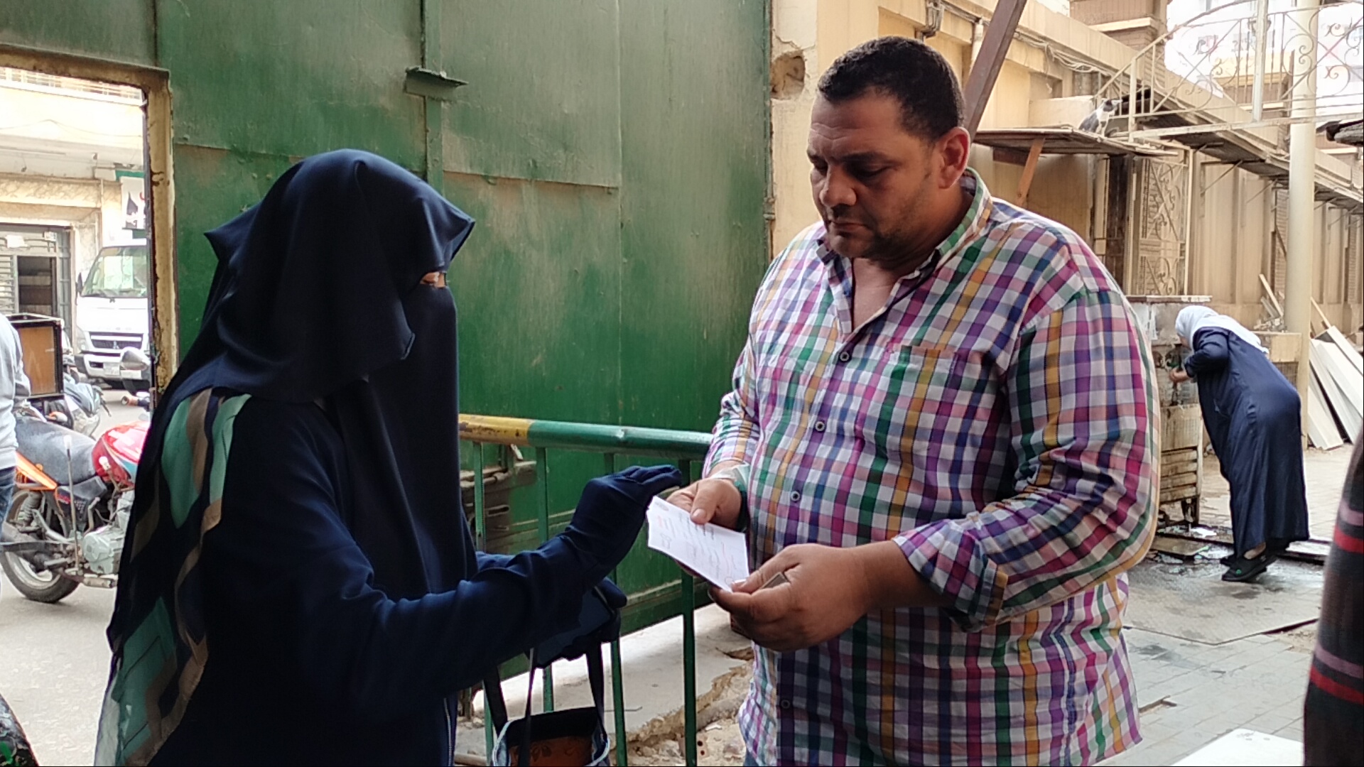 منع الموظفين الذين لم يتلقوا اللقاح المضاد لفيروس كورونا منع الموظفين الذين لم يتلقوا اللقاح المضاد لفيروس كورونا