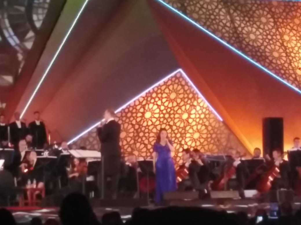 ماجدة الرومي تبدء حفل ختام مهرجان الموسيقي العربية بأغنية مسا الفل يابهية  (1)